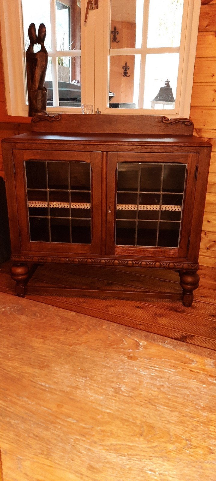Antiek houten dressoir met glazen deuren, Antiek en Kunst, Ophalen