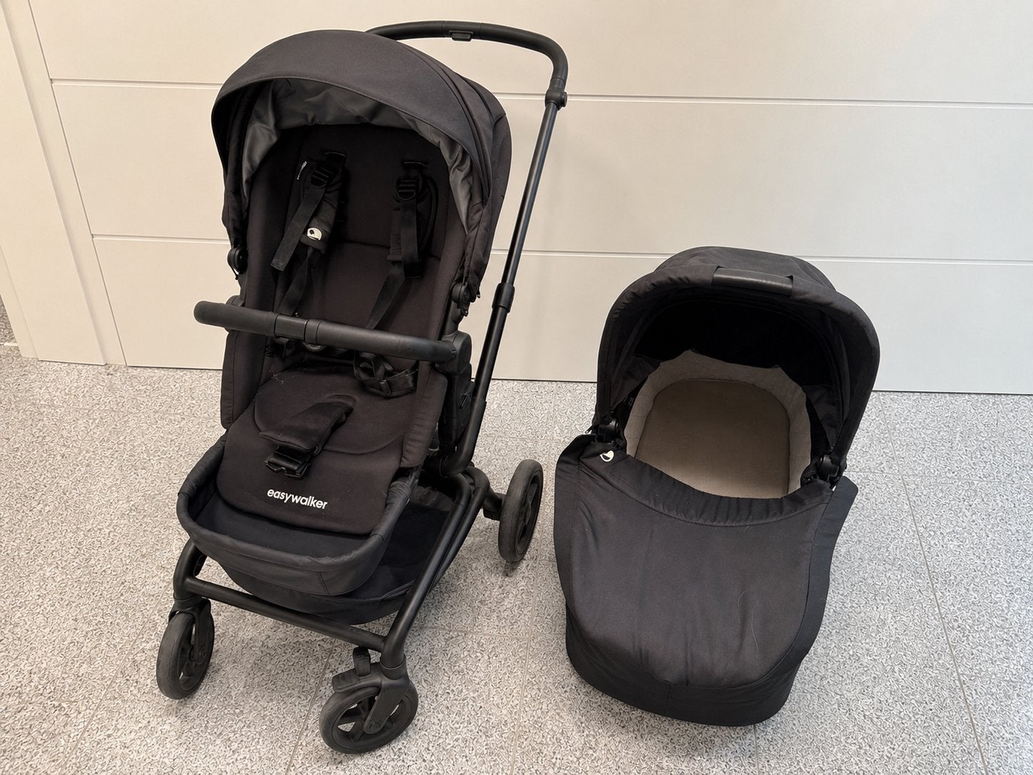 Easywalker harvey combi kinderwagen, Zo goed als nieuw, Combiwagen, Verstelbare duwstang, Ophalen