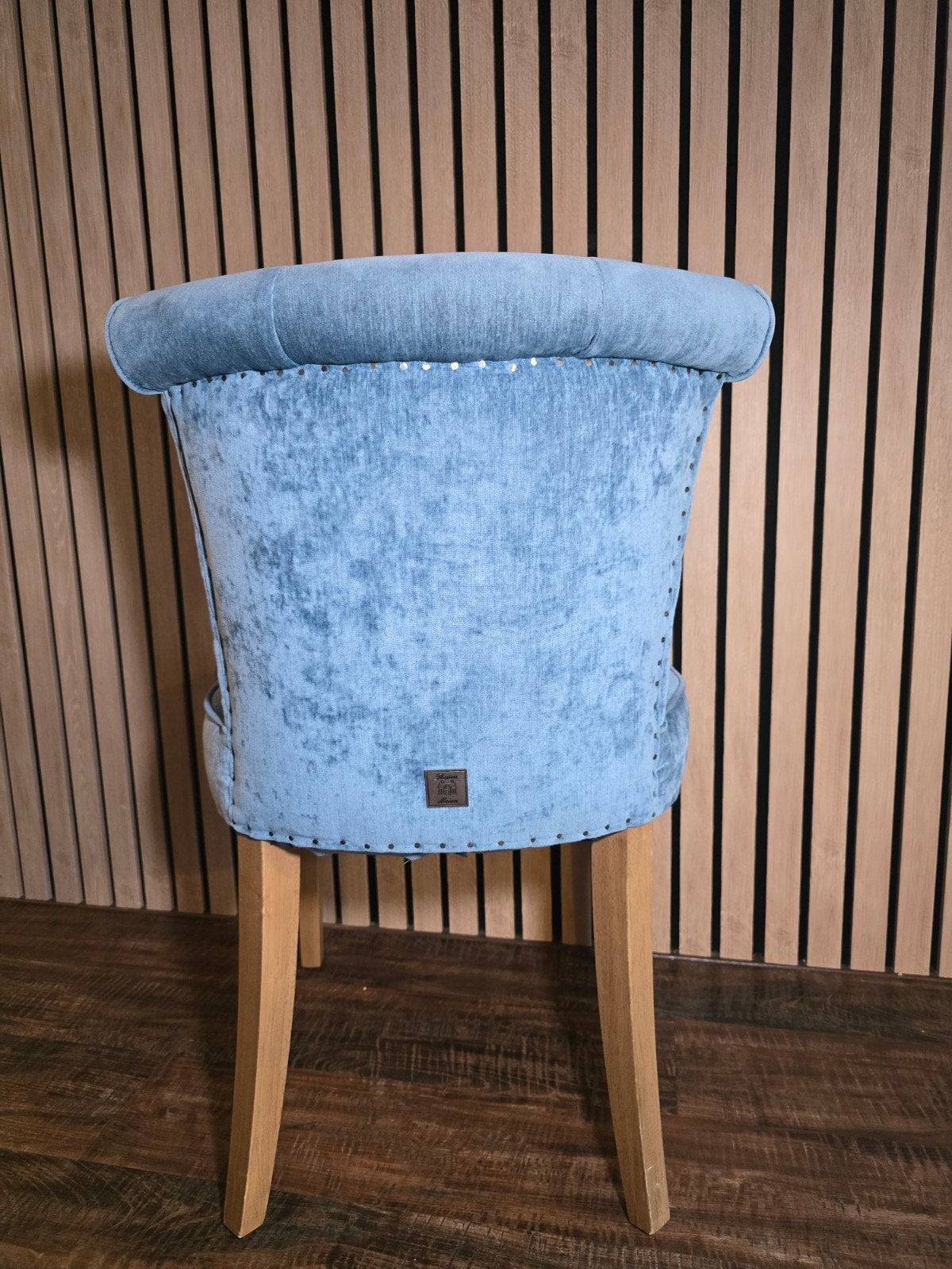 Foto 7 van Massief teakhouten eettafel 240 cm + 5 Rivièra Maison stoele