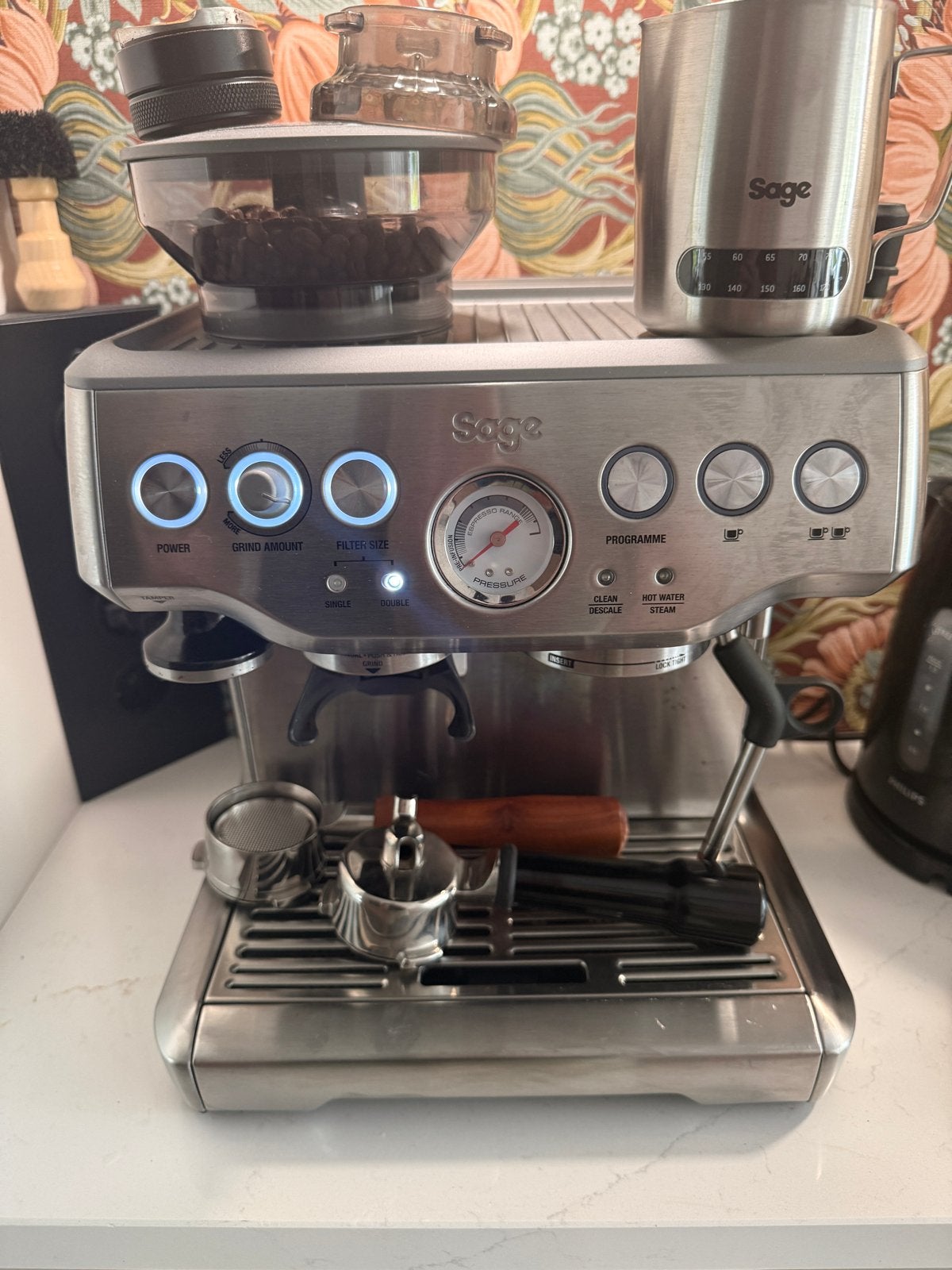 Sage Barista Express Espressomachine - Zo goed als nieuw, Witgoed en Apparatuur, Koffiezetapparaten, Afneembaar waterreservoir