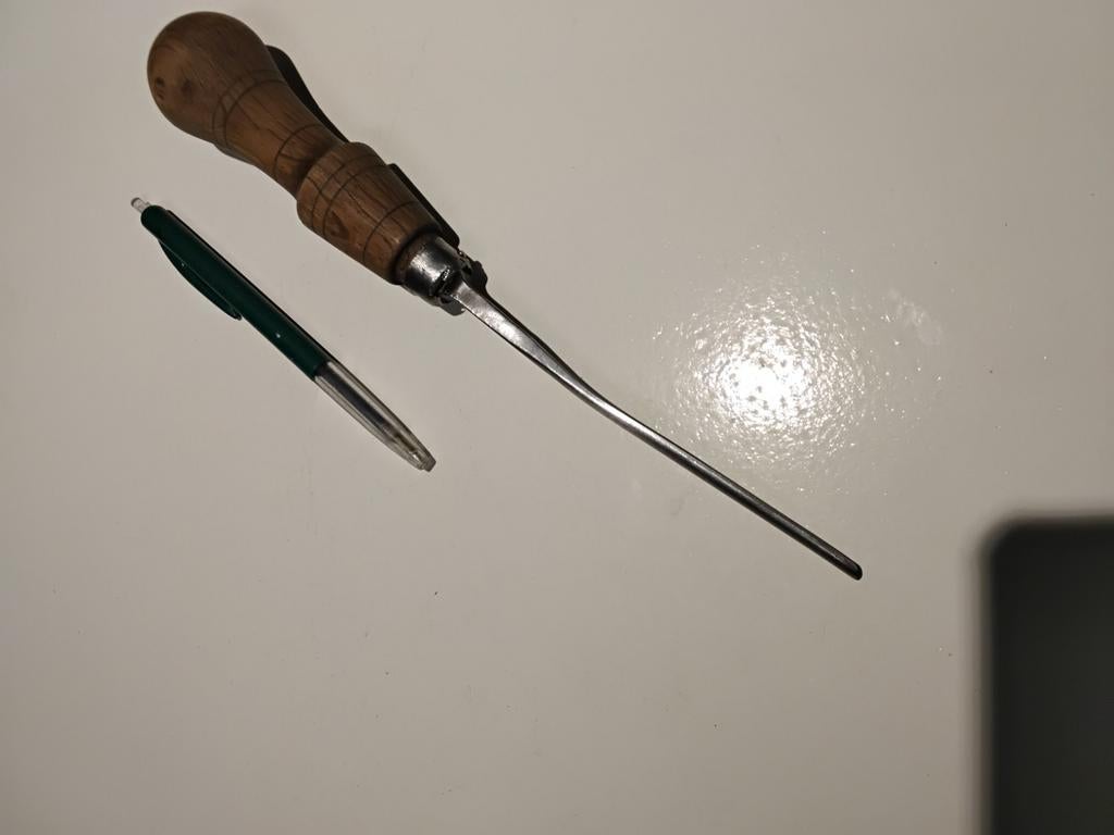 Mooie guts gekropt, beitel van Nooitgedagt 6mm, Antiek en Kunst, Ophalen of Verzenden