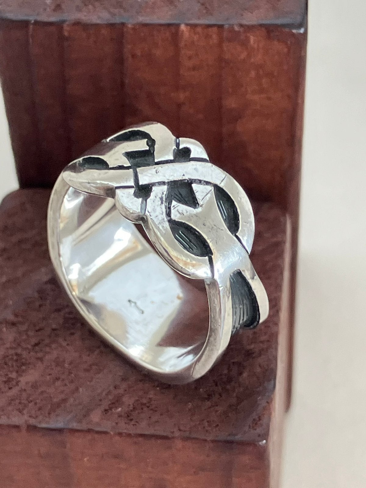 Zilveren ring met Keltische knoop, Ophalen of Verzenden, Zo goed als nieuw, 17 tot 18, Dame