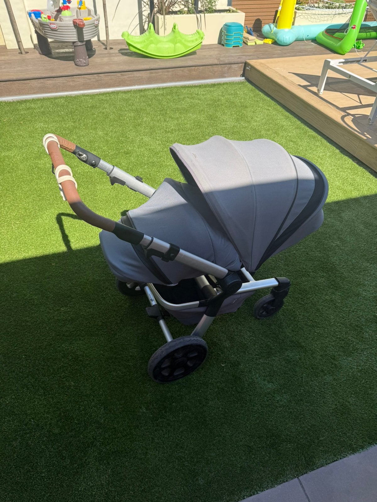 Joolz kinderwagen met cocoon hub+ grijs. HELEMAAL COMPLEET, Ophalen, Zo goed als nieuw, Zonnekap