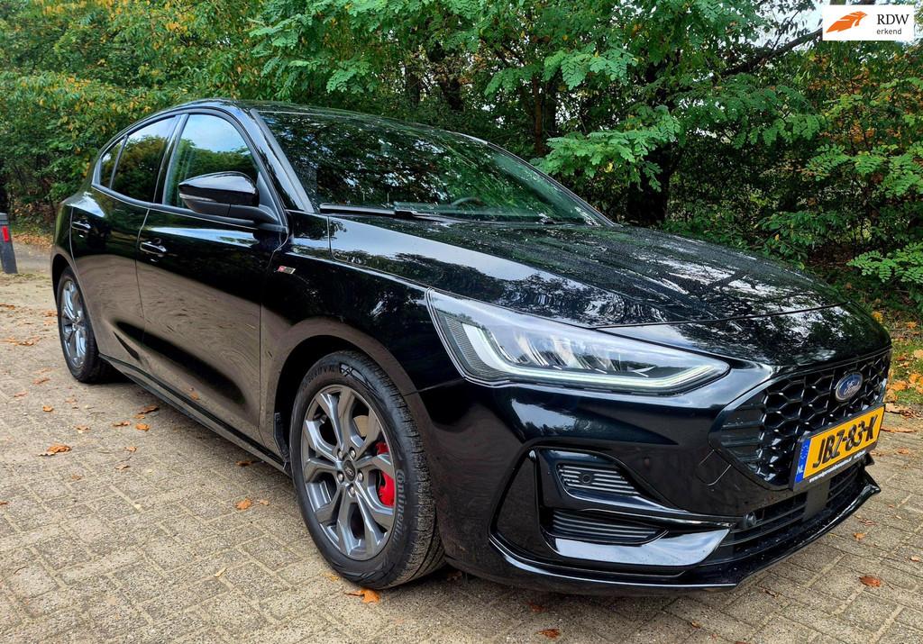 Ford FOCUS 1.0 EcoBoost Hybrid ST Line, Auto's, Zwart, 1306 kg, Bedrijf, Handgeschakeld