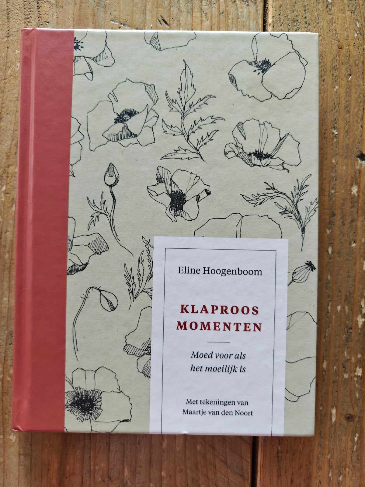 Klaproos momenten.  Verkocht., Boeken, Ophalen of Verzenden, Zo goed als nieuw