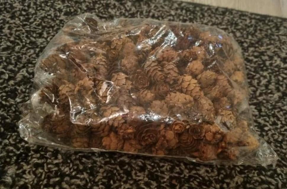 kleine dennenappels, Hobby en Vrije tijd, Knutselen, Ophalen of Verzenden, Nieuw