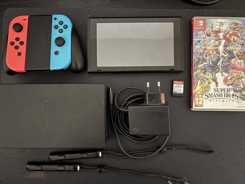 Nintendo Switch V1 te koop – met Super Smash Bros, Spelcomputers en Games, Spelcomputers | Nintendo Switch, Gebruikt, Switch Original