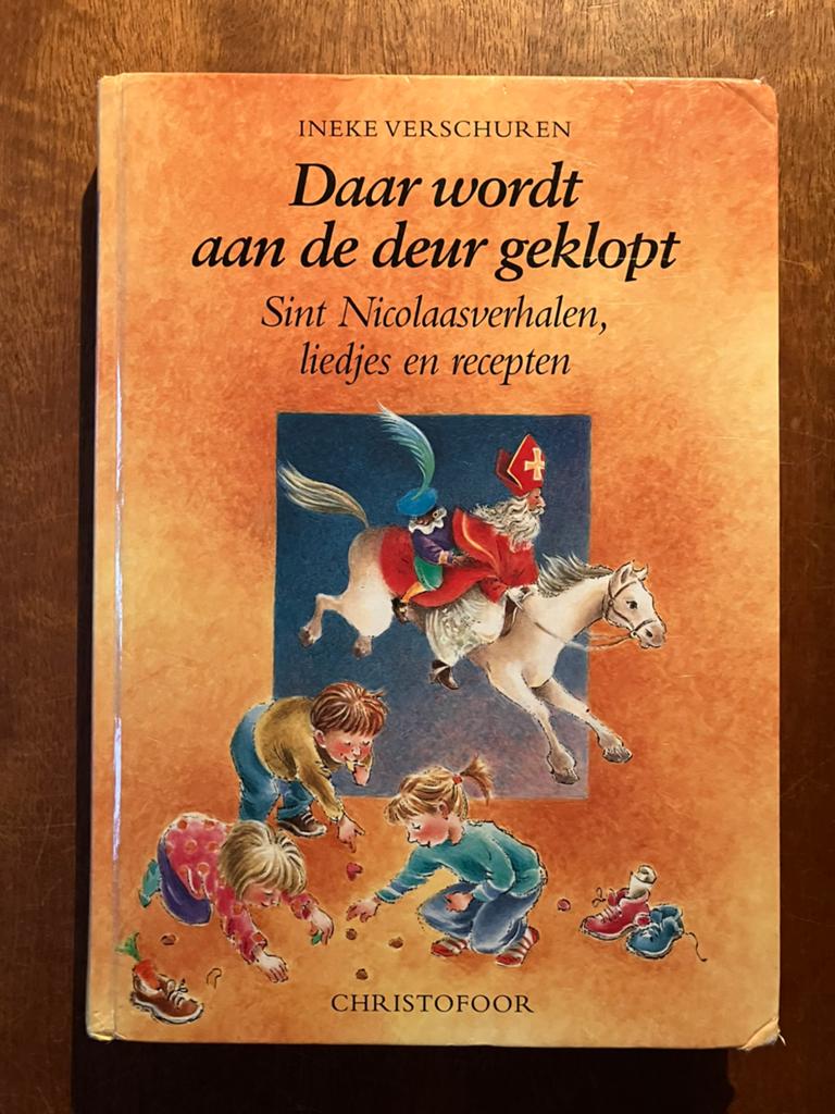 Christofoor Daar wordt aan de deur geklopt Ineke Verschuren, Boeken, Ophalen of Verzenden, Gelezen