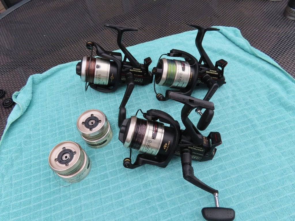 shimano 3500B  stuks + reservespoelen, Ophalen of Verzenden, Gebruikt, Molen