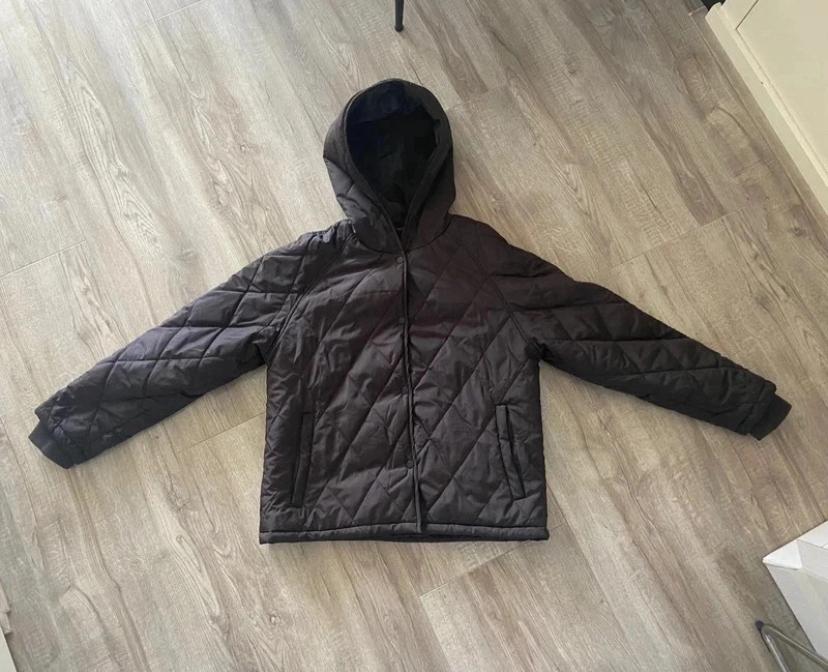 Urban Outfitters jas, Ophalen of Verzenden, Zo goed als nieuw, Maat 46/48 (XL) of groter, Zwart