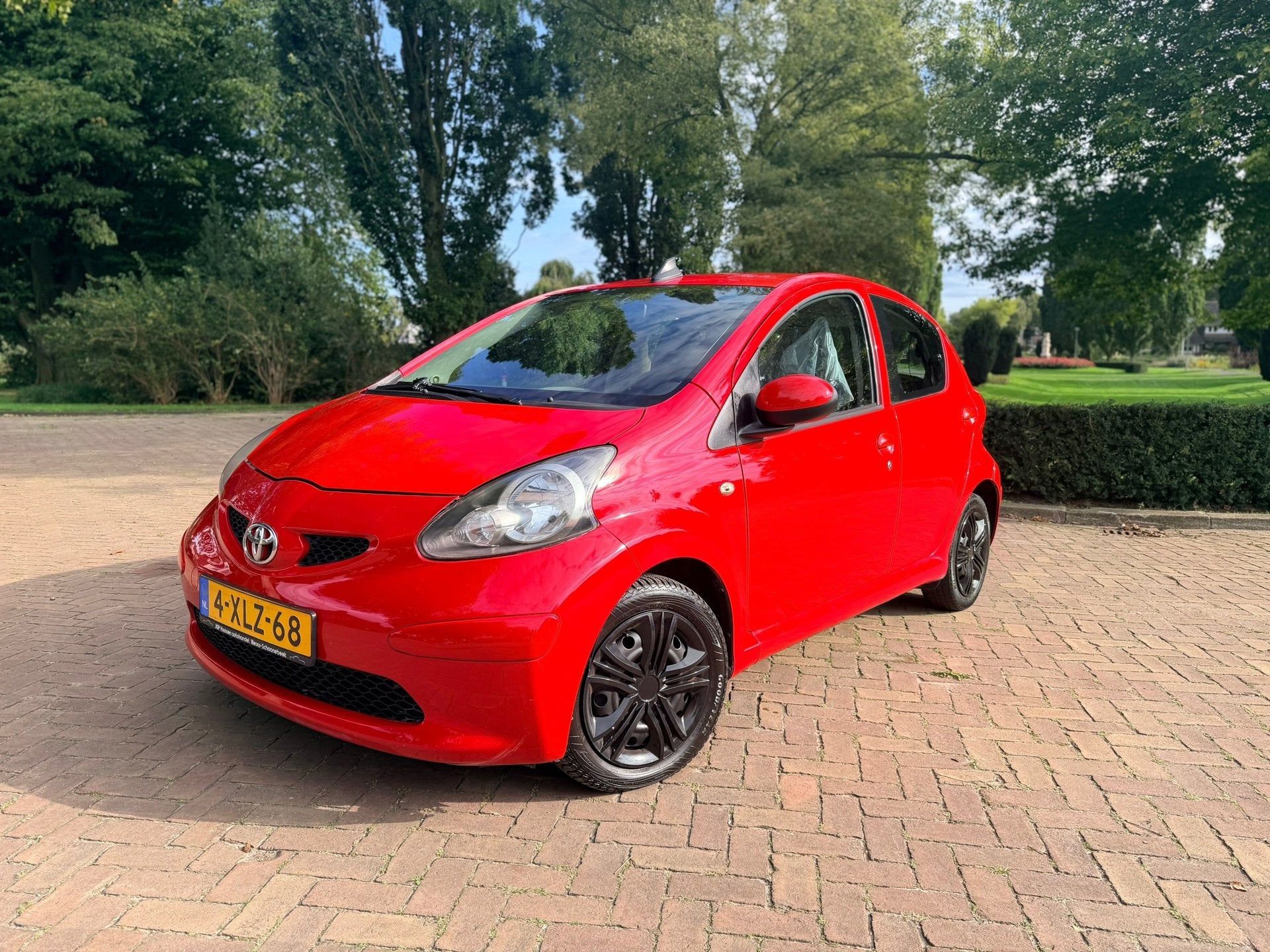 Toyota Aygo 1.0-12V + | 5 deurs | Airco | Elek.Pakk | Nw.APK