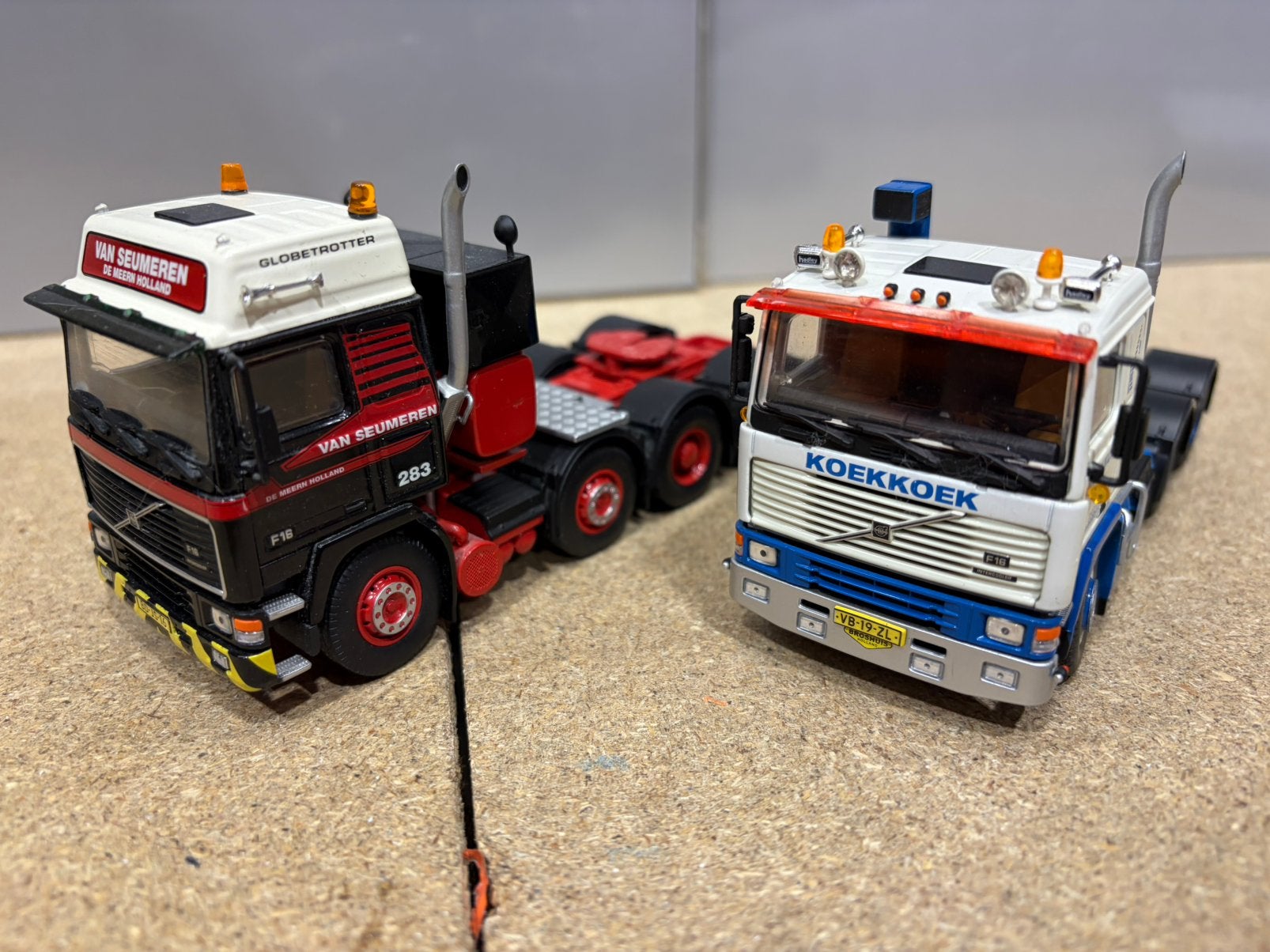 MAMMOET CLASSIC SET KOEKOEK V SEUMEREN, Ophalen of Verzenden, Zo goed als nieuw, Bus of Vrachtwagen, Wsi