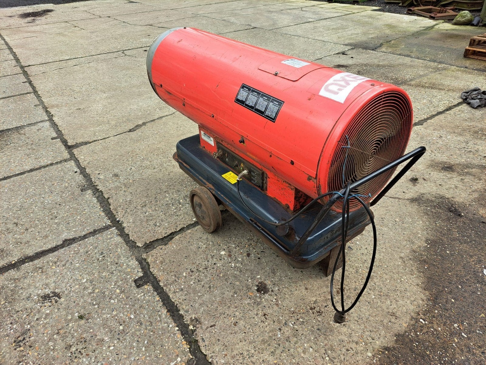 heteluchtkanon op diesel, Ophalen, Gebruikt, Kachel, 60 tot 150 cm