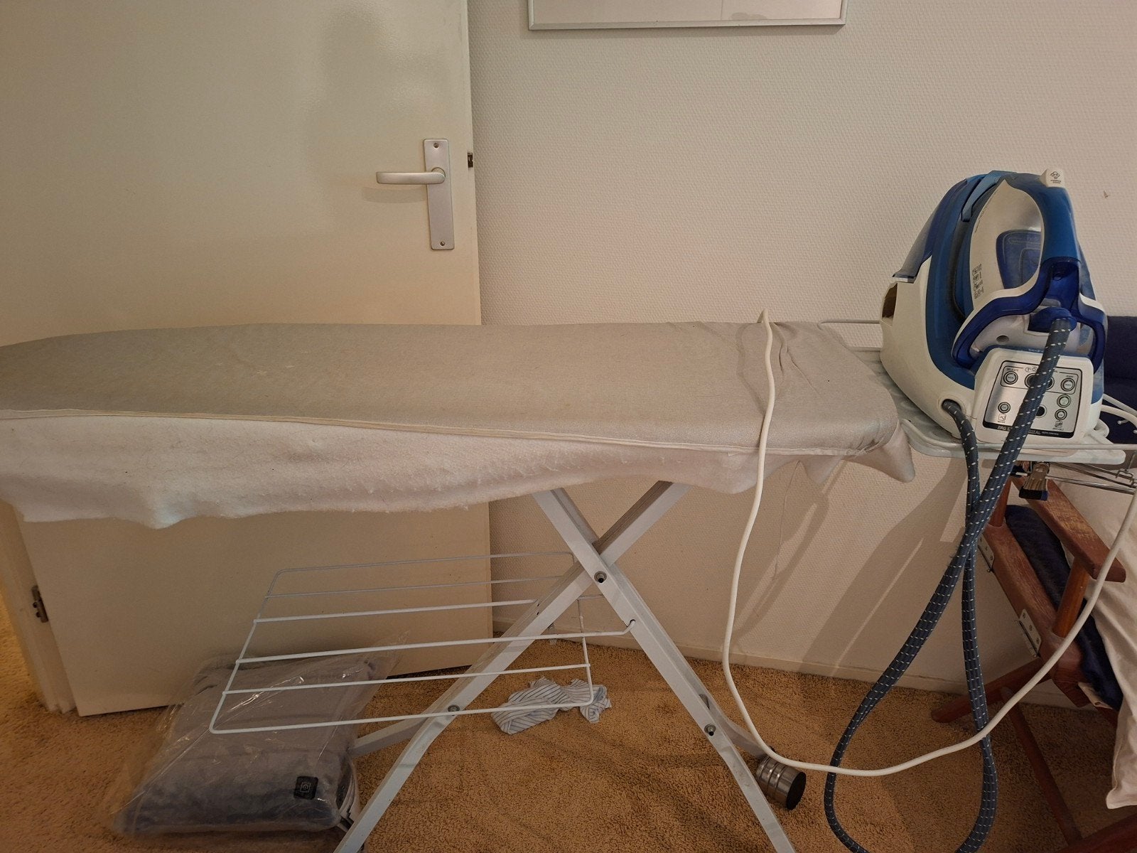 Strijktafel en stoomstrijkijzer Tefal, Ophalen, Zo goed als nieuw