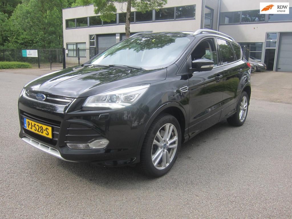 Ford Kuga 2.0 TDCI Titanium Styling Pack 4WD APK 05-2027 !, Automaat, Gebruikt, 4 cilinders, Leder