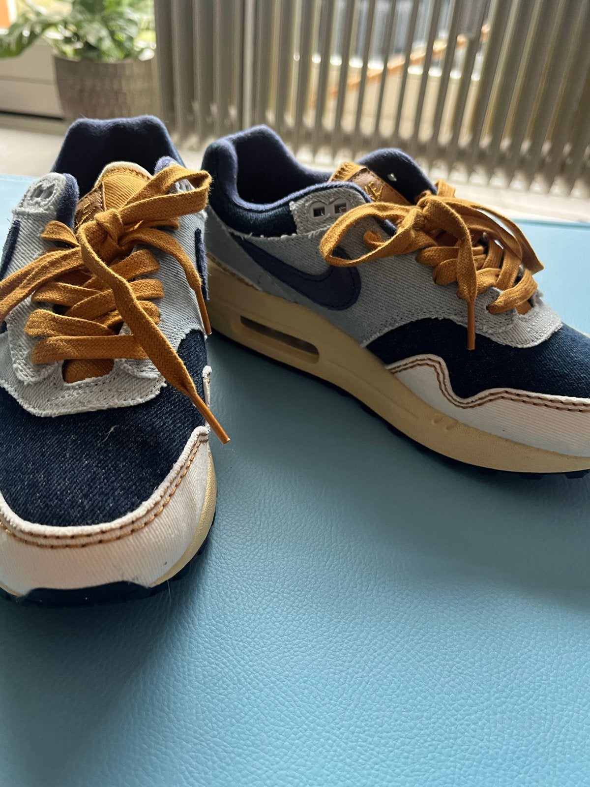 Nike Air Max 87 Denim Aura 38 - Zo goed als nieuw, Ophalen of Verzenden, Zo goed als nieuw, Blauw, Sneakers of Gympen