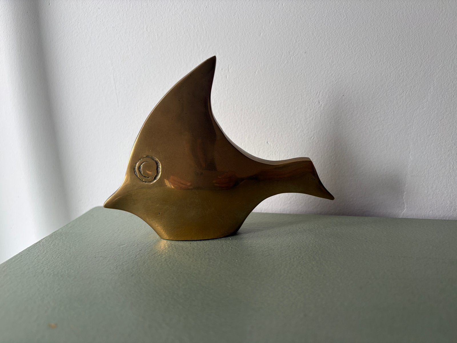 Vintage | Messinf beeldje | Vis, Antiek en Kunst, Ophalen of Verzenden, Koper