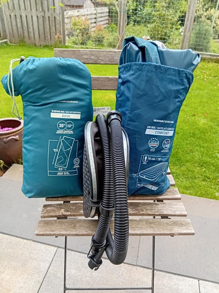 Decathlon Slaapzak, Luchtbed & Voetpomp - Z.G.A.N., Caravans en Kamperen, Slaapzakken, Zo goed als nieuw, Verzenden