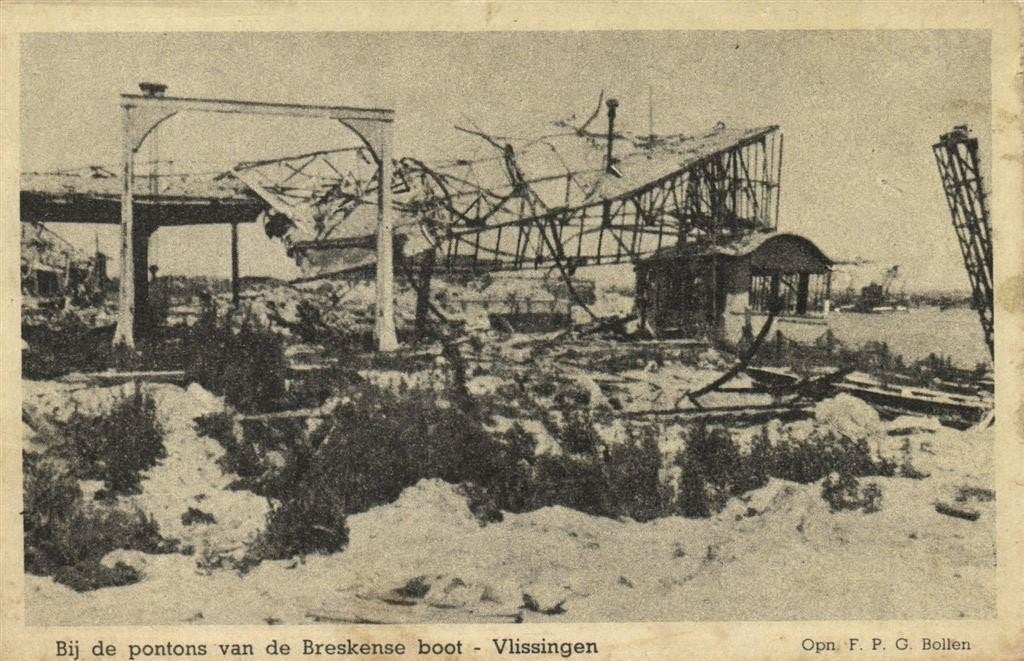 Bij de pontons van de Breskense boot - Vlissingen - 1946 gel, Verzenden, 1940 tot 1960, Gelopen, Zeeland