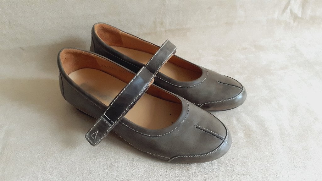 Footnotes. Leren instapper. Taupe. Mt. 39G, Kleding | Dames, Schoenen, Bruin, Instappers, Ophalen of Verzenden, Zo goed als nieuw