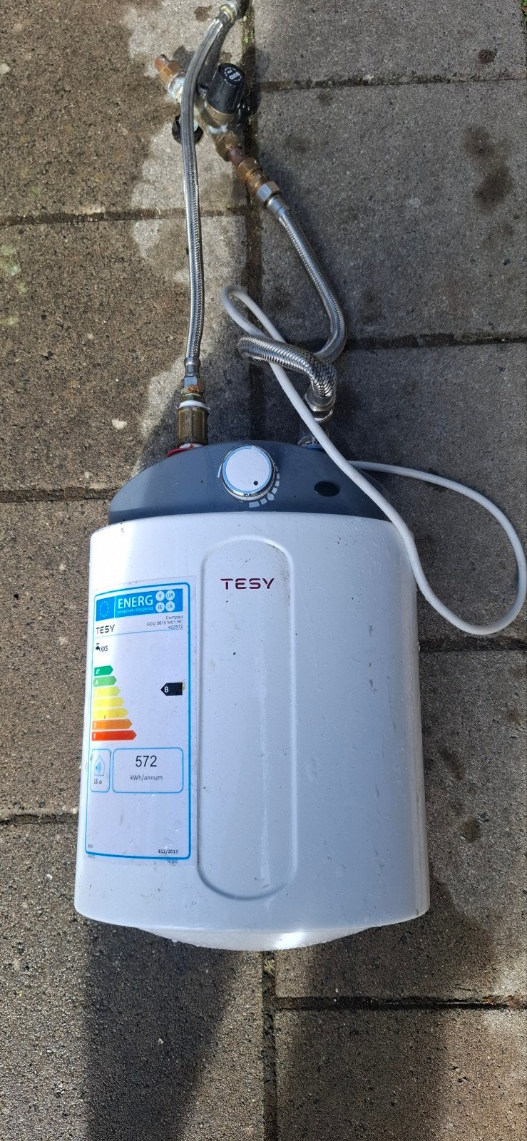 Tesy Boiler - Zo goed als nieuw, 20 tot 100 liter, Aardgas, Zo goed als nieuw, Onbekend