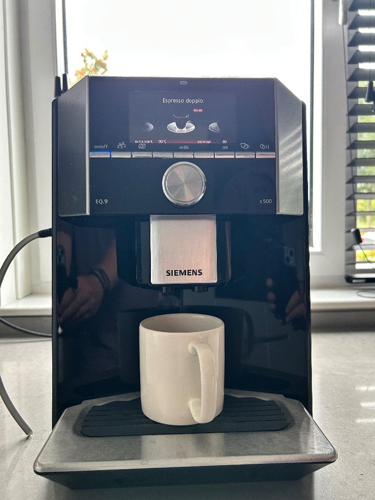 Siemens EQ9 S500, Ophalen, Afneembaar waterreservoir, Gebruikt, Koffiemachine