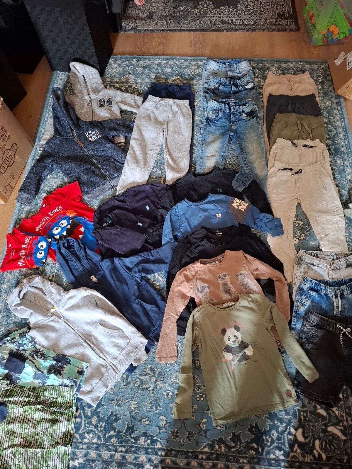 jongens tweeling kleding maat 110 116, Ophalen of Verzenden, Zo goed als nieuw, Jongen, Trui of Vest