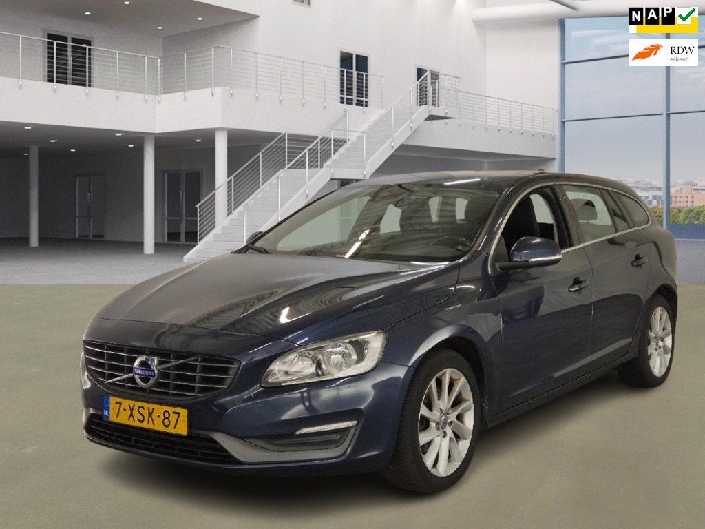 Volvo V60 2.0 D4 Momentum, Auto's, Volvo, 1502 kg, 4 cilinders, Blauw, Leder en Stof