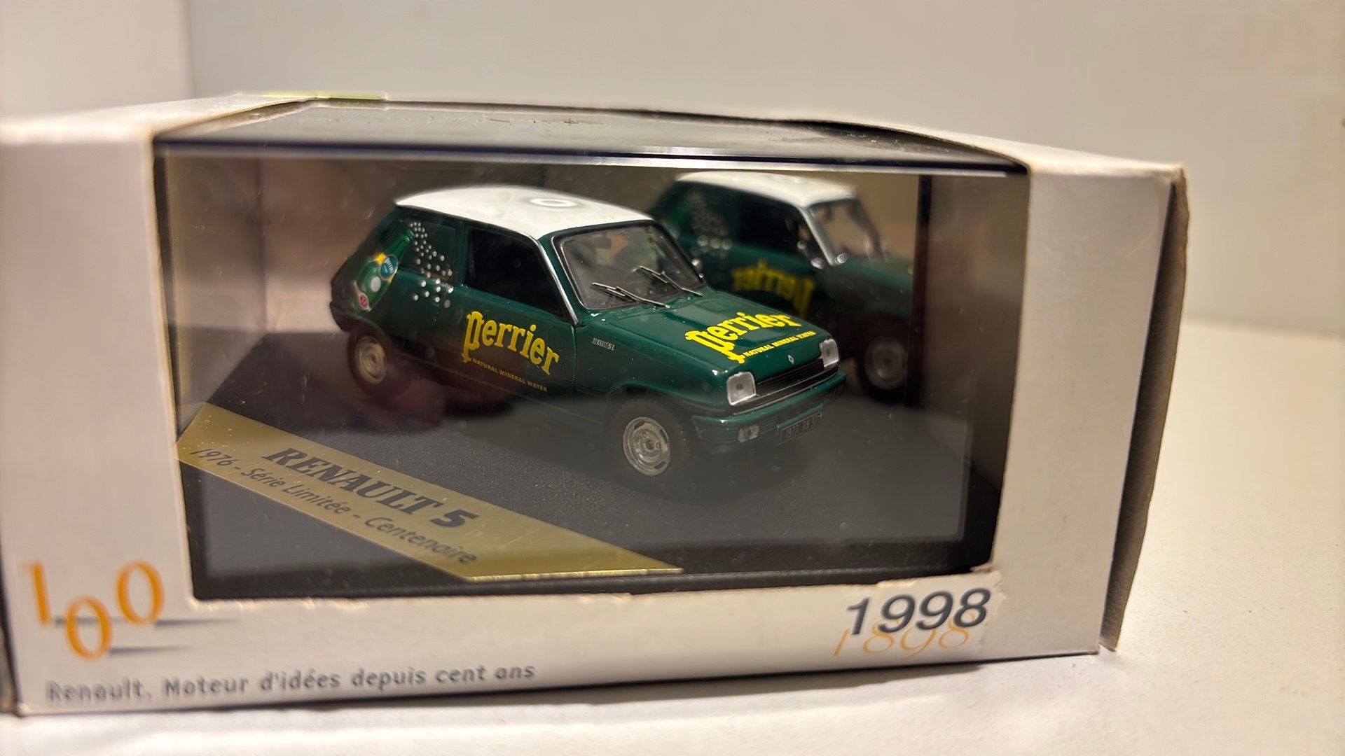 Renault 5 perrier 1976 vitesse 1.43, Overige merken, Auto, Ophalen of Verzenden, A