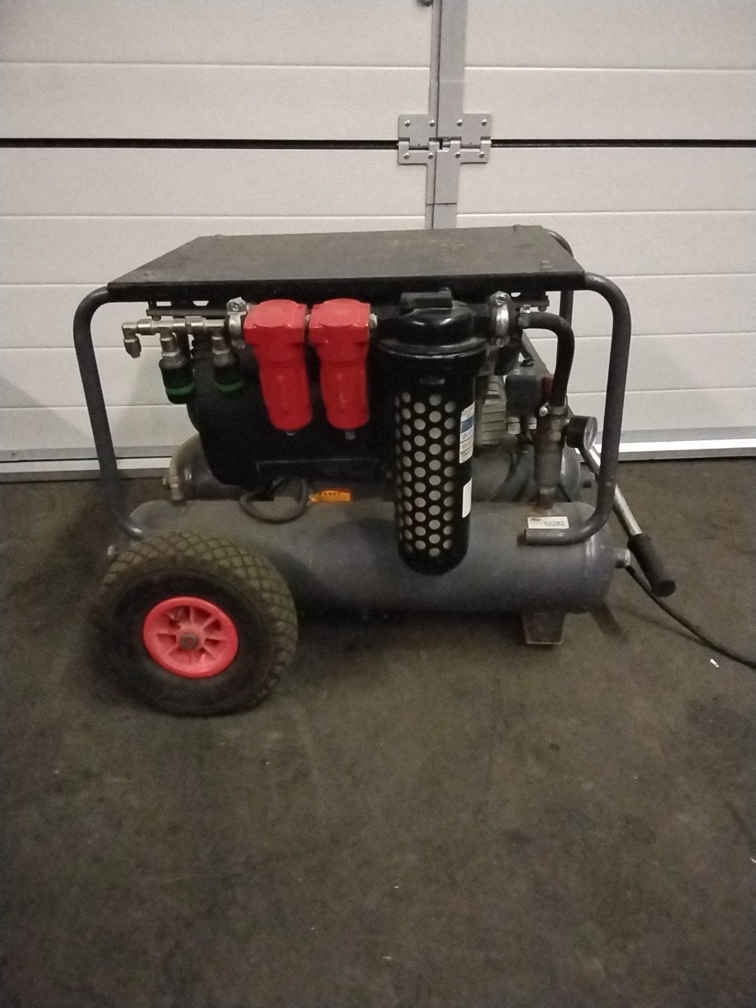 Mobiele compressor 2.2 kW, 10 bar, 360 l/min (2017), Ophalen