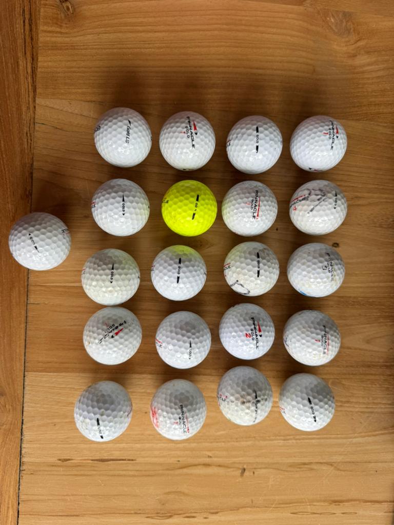 Pinnacle Gold golfballen, Sport en Fitness, Golf, Ophalen of Verzenden, Zo goed als nieuw, Bal(len)
