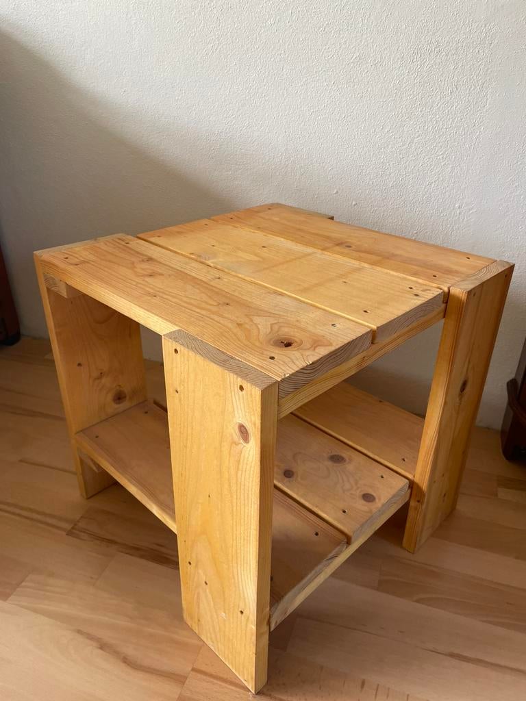 Rietveld - Crate Furniture - bijzettafel, Ophalen of Verzenden