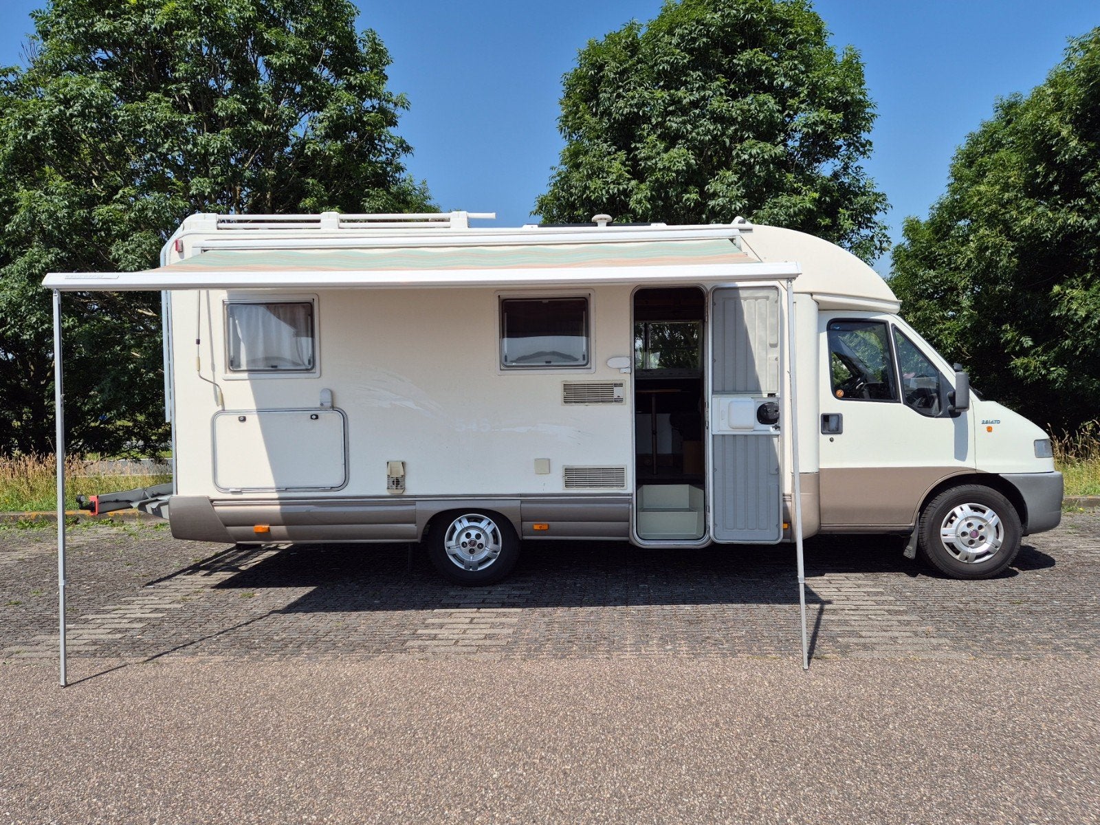 Fiat Ducato camper (1999), Instapklaar, modern afgewerkt, Caravans en Kamperen, Alkoof, Ringverwarming, Fiat, Particulier