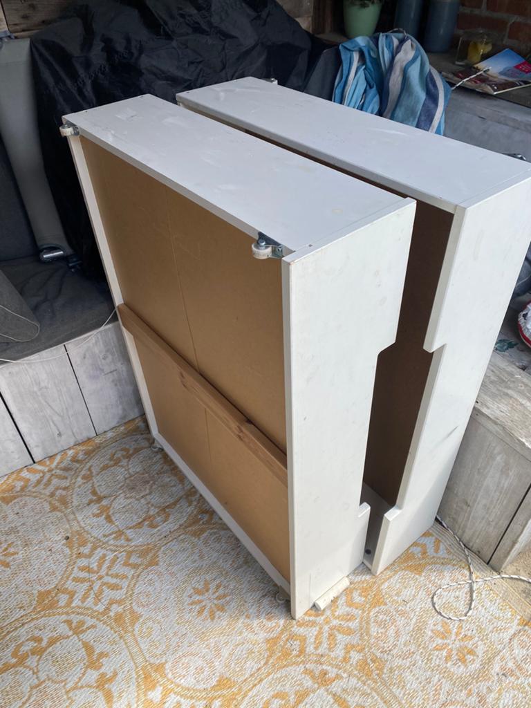 Gratis opberg lades voor onder een bed., Ophalen