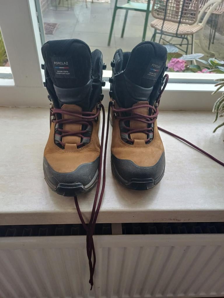 Forclaz wandelschoen (leer), Ophalen of Verzenden, Zo goed als nieuw, Schoenen