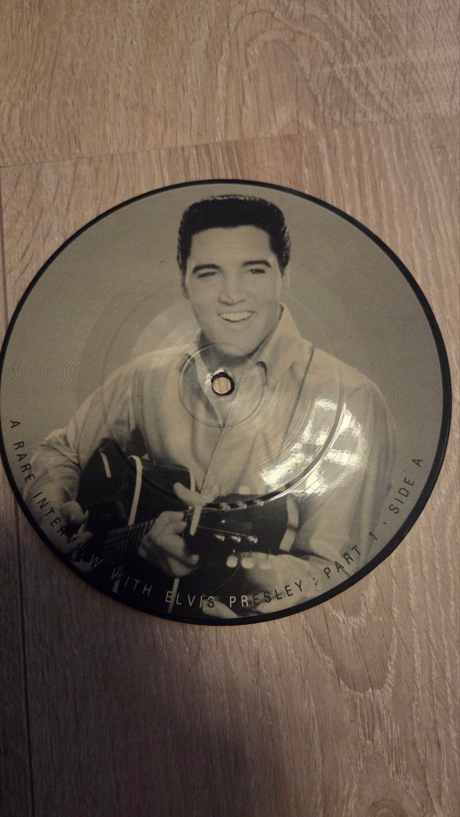 Elvis Presley Picture Disc - Limited Edition Interview, Picture disc, Ophalen of Verzenden, Zo goed als nieuw, 7 inch