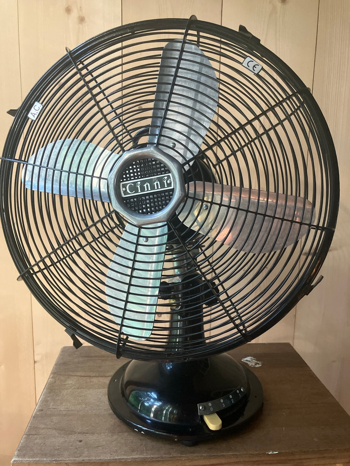 Vintage Cinni Tafelventilator - Zwart, Metaal, Witgoed en Apparatuur, Ventilatoren, Verzenden, Gebruikt, Tafelventilator