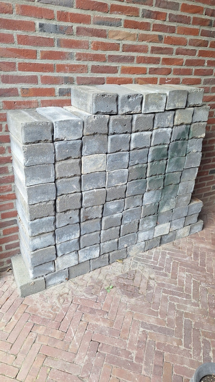 Gebruikte betonblokken voor tuin of terras, Tuin en Terras, Ophalen, Gebruikt, Overige materialen, 5 tot 10 m²