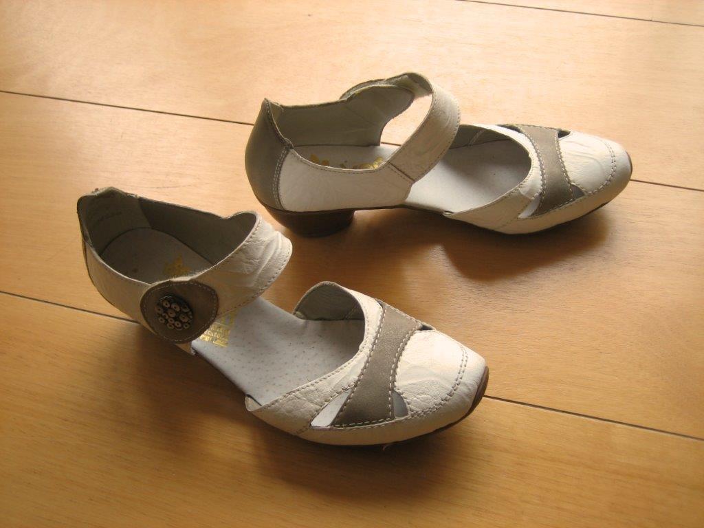 Enige wit leren sandaal-pumps RIEKER 37 snazzeys, Verzenden, Wit, Sandalen of Muiltjes, Zo goed als nieuw