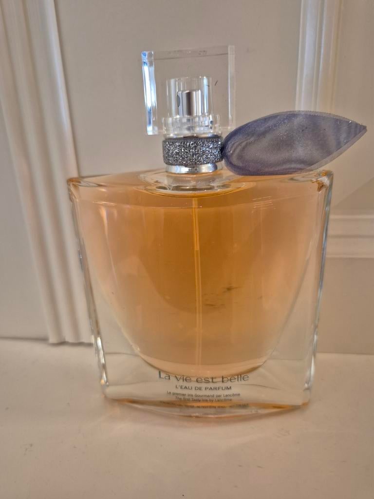 Nieuw la vie est belle edp 100 ml, Sieraden, Tassen en Uiterlijk, Uiterlijk | Parfum, Ophalen of Verzenden, Nieuw