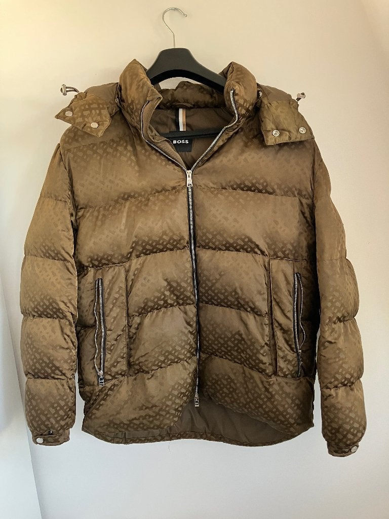Boss Puffer Jacket - Maat 56 - Zo goed als nieuw, Boss, Bruin, Maat 56/58 (XL), Ophalen of Verzenden