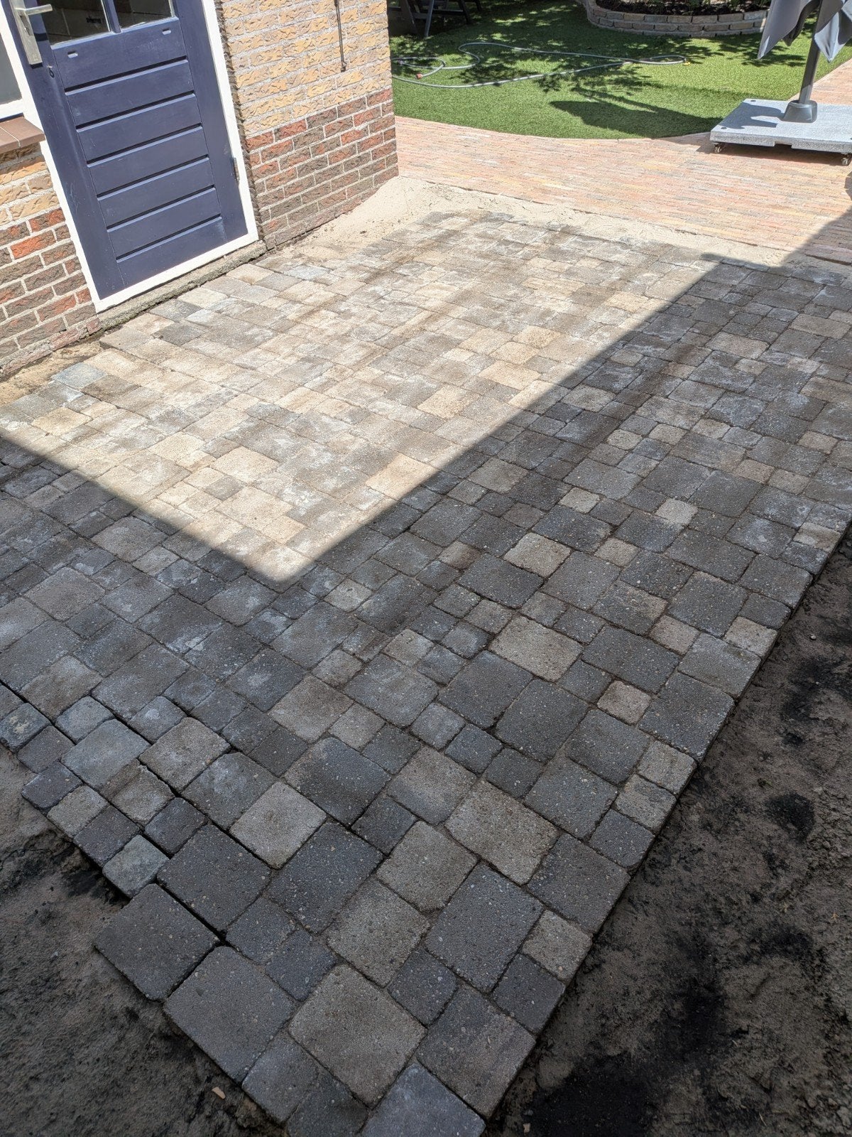 Betonklinkers voor terras of oprit - ca. 9m2, Ophalen, Gebruikt, Klinkers, 5 tot 10 m²
