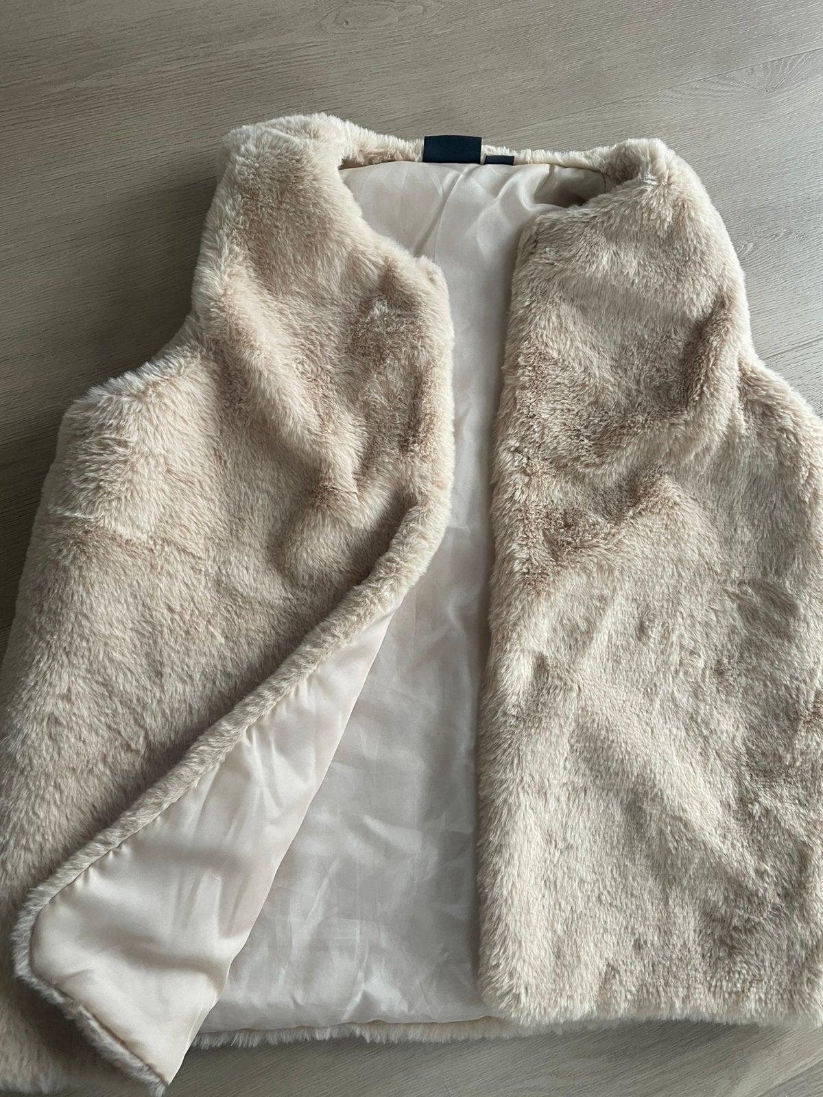Zacht fur gilet mt 170, Kleding | Dames, Ophalen, Zo goed als nieuw, Beige