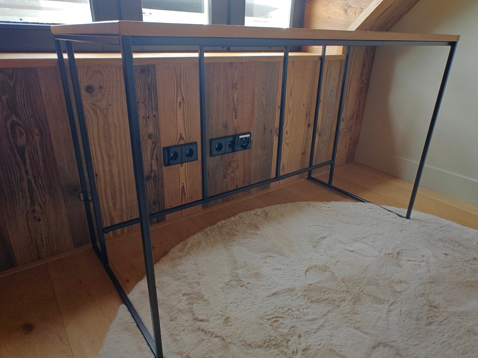 Back to School VM Design Queens Bureau 120x60 - Eikenhout me, Ophalen, Hout, Bruin, Zo goed als nieuw