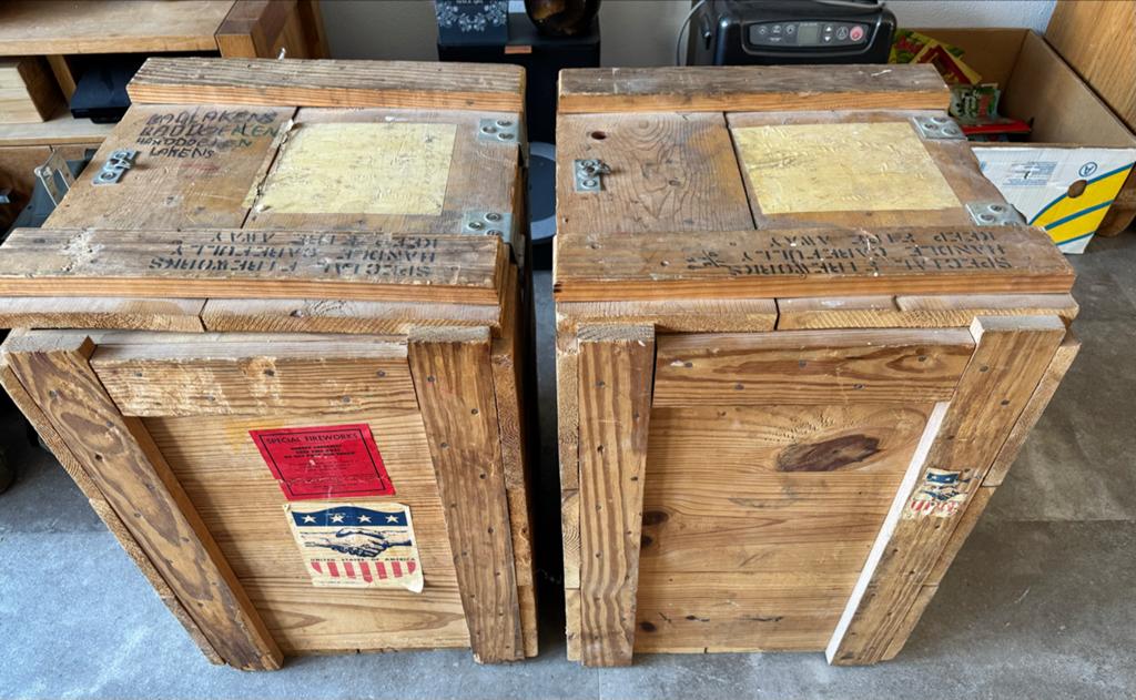 Vintage Houten Kisten - Special Fireworks USA, Ophalen, Gebruikt, 55 tot 70 cm, 45 tot 65 cm