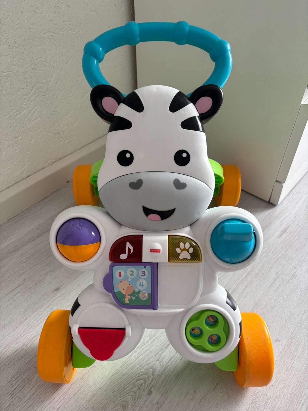 Mooie loopwagen, Kinderen en Baby's, Ophalen of Verzenden, Zo goed als nieuw, Duw- of Trekspeelgoed, Met geluid