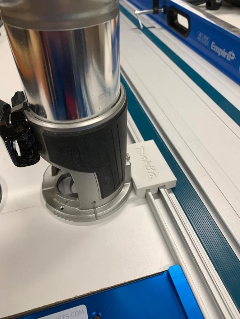 Makita kantenfrees adapter frees, Ophalen of Verzenden, Nieuw, Minder dan 700 watt, Haakse handslijpmachine