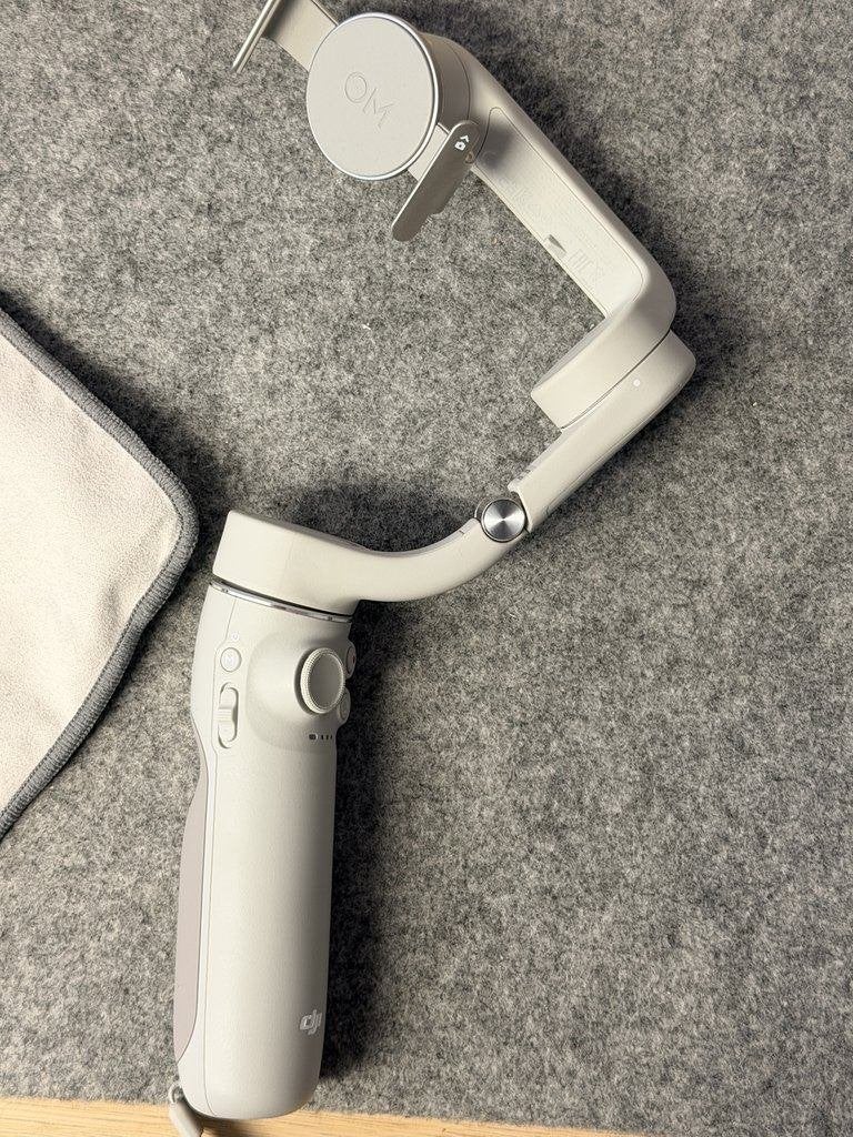 DJI Osmo Mobile 5 Platinum Gray, Ophalen, Zo goed als nieuw, Gimbal, DJI