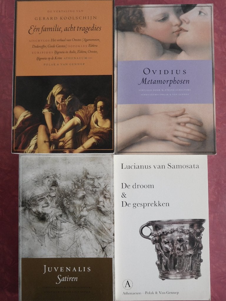 Ovidius Juvenalis Lucianus van Samosata Eén familie, acht, Ophalen of Verzenden, Zo goed als nieuw
