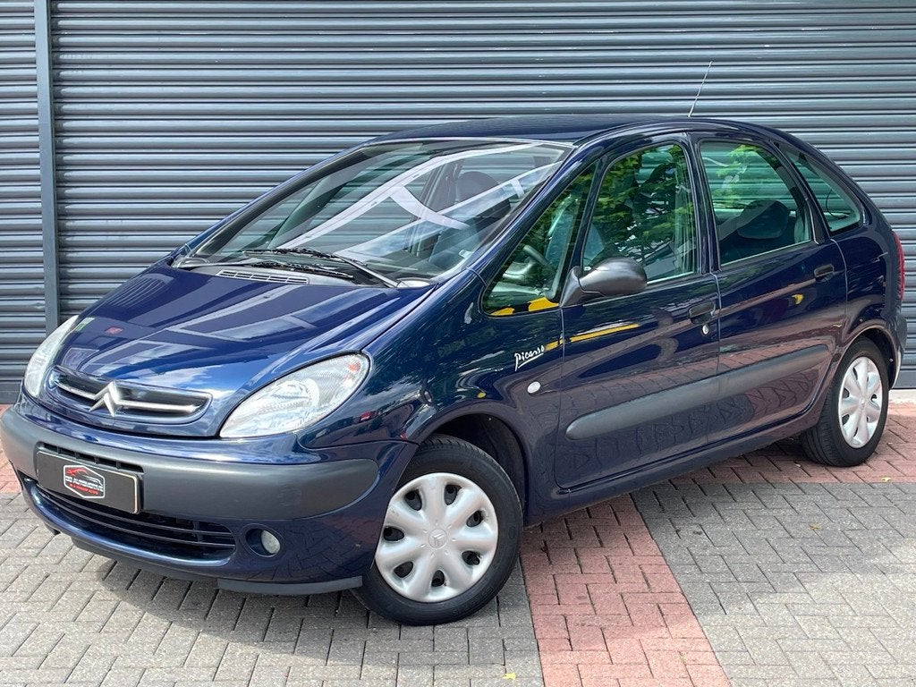 Citroen Xsara Picasso 1.8i-16V Différence 2 Airco | Trekhaa, Auto's, Citroën, Stof, 4 cilinders, 116 pk, Metallic lak
